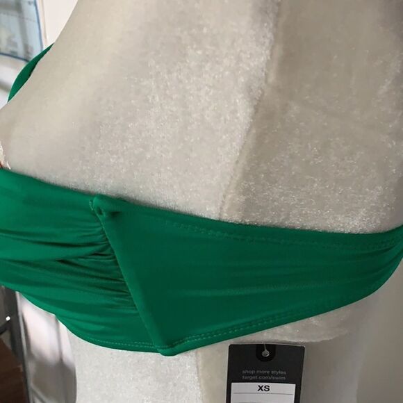 Green bikini top   - Picture 2 of 2